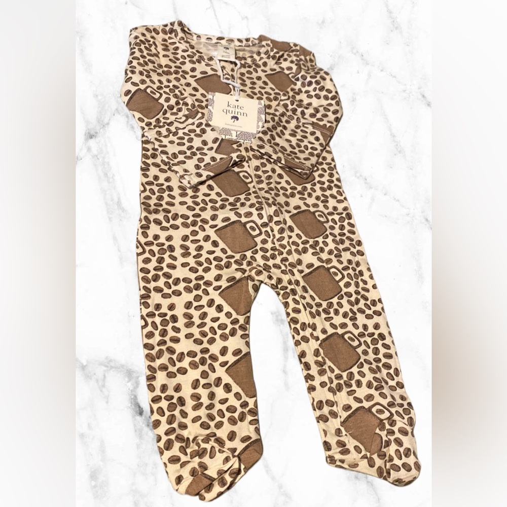 Kate Quinn  long sleeve zipper footie coffee beans size 3-6m